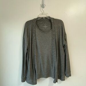 CuddleDuds 2 piece short sleeve top and cardigan